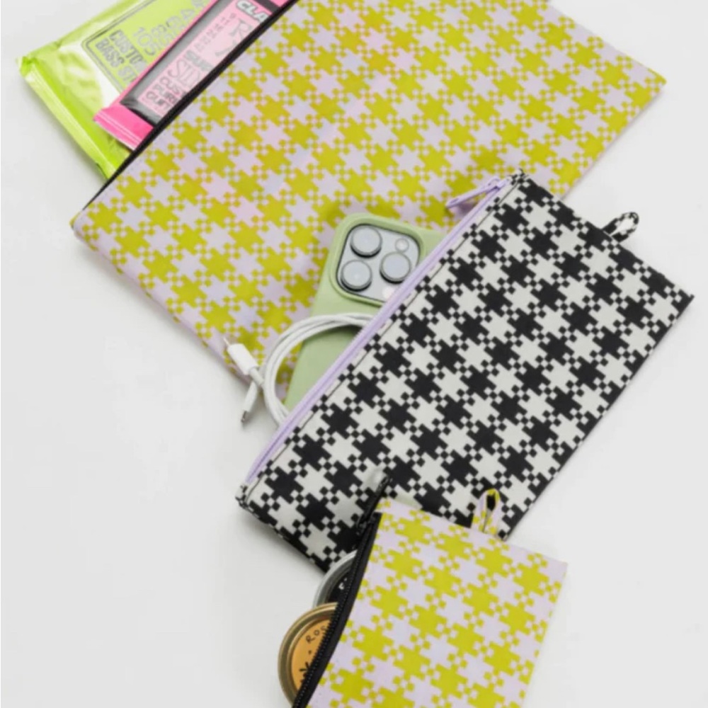 NWT BAGGU Flat Pouch Set